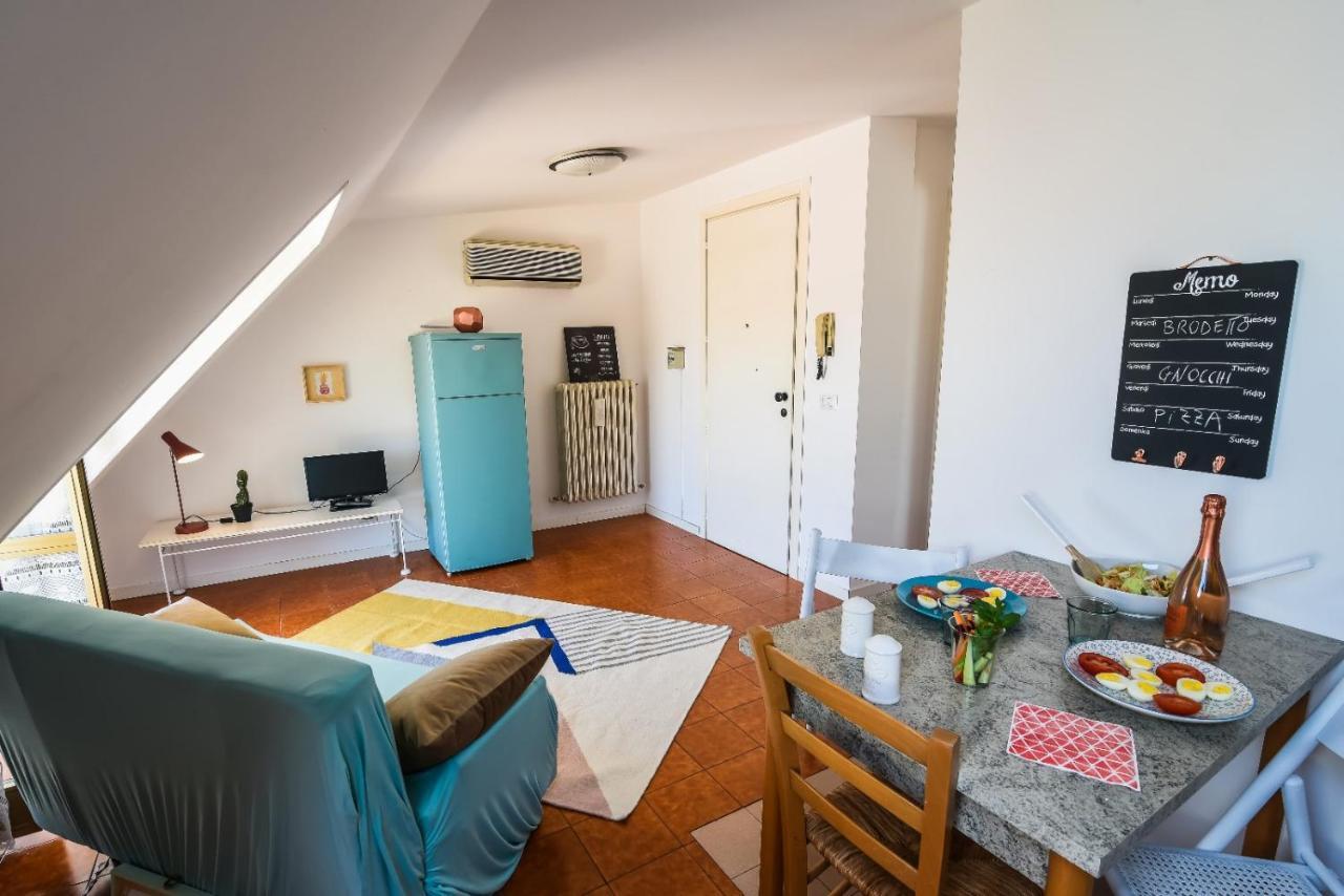 Ferienwohnung La Mansardina Vintage San Benedetto del Tronto Exterior foto