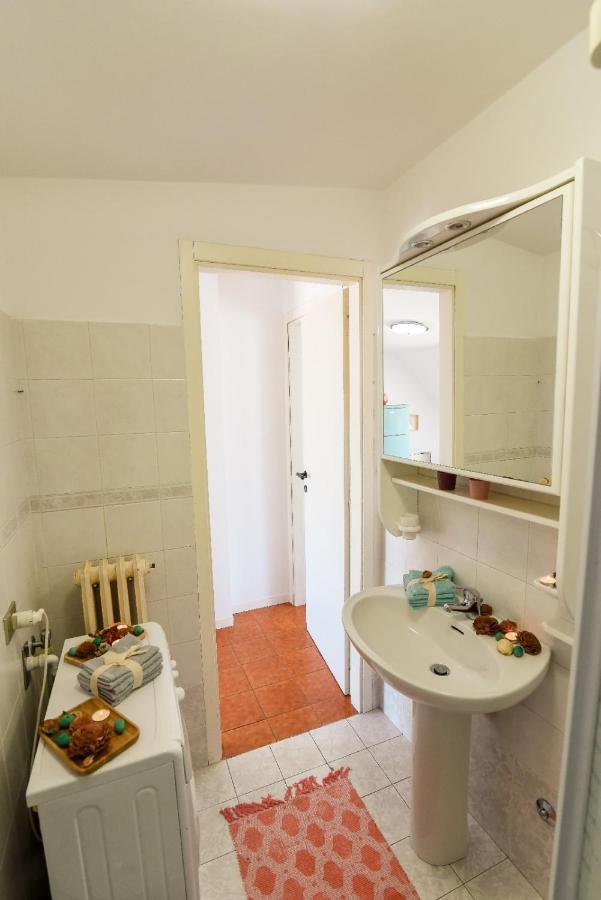Ferienwohnung La Mansardina Vintage San Benedetto del Tronto Exterior foto
